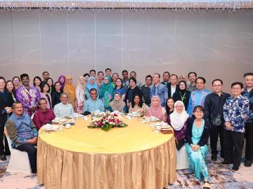 Dialogue session with YBMK